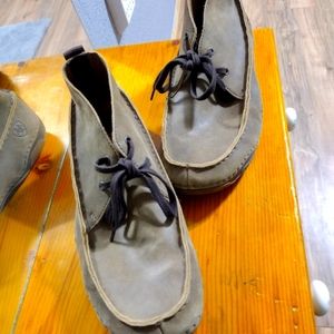 Ariat men's shoes